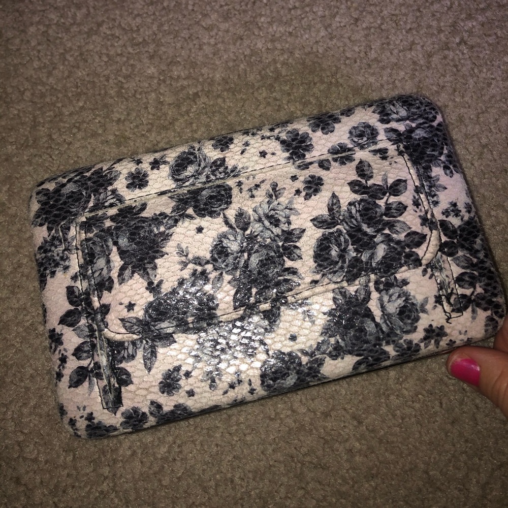 Wallet - Picture 2 of 2